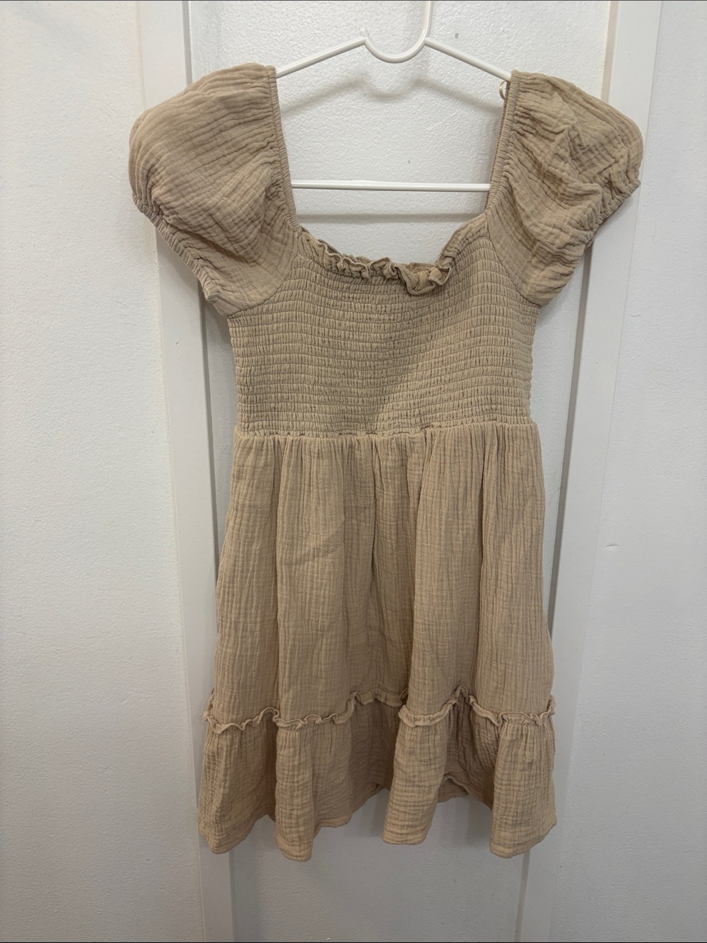 Hello Frankie girls dress sand color girls L